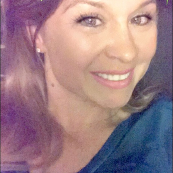 Meet your Posher, Monica - Picture 7 of 8